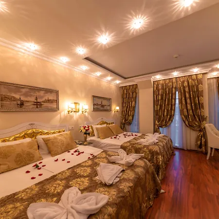 Charm 3* איסטמבול