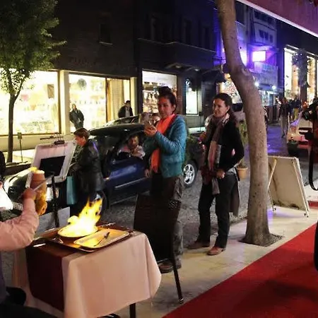 Charm 3* איסטמבול