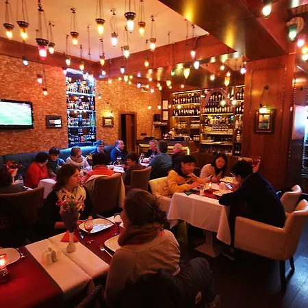 Charm איסטמבול