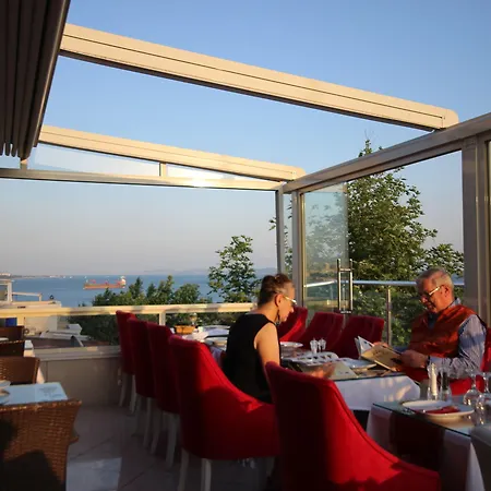 Charm 3* Κωνσταντινούπολη