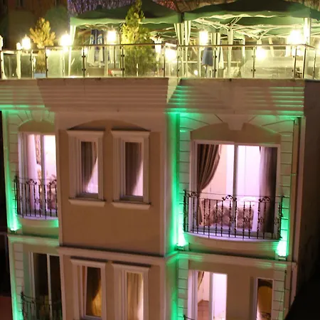 Otel Charm