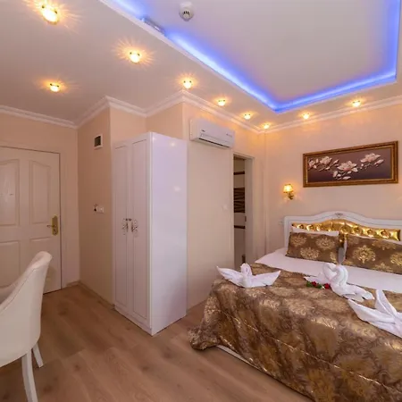Otel Charm 3*