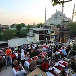 Ξενοδοχείο Charm 3*