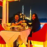 Charm Κωνσταντινούπολη